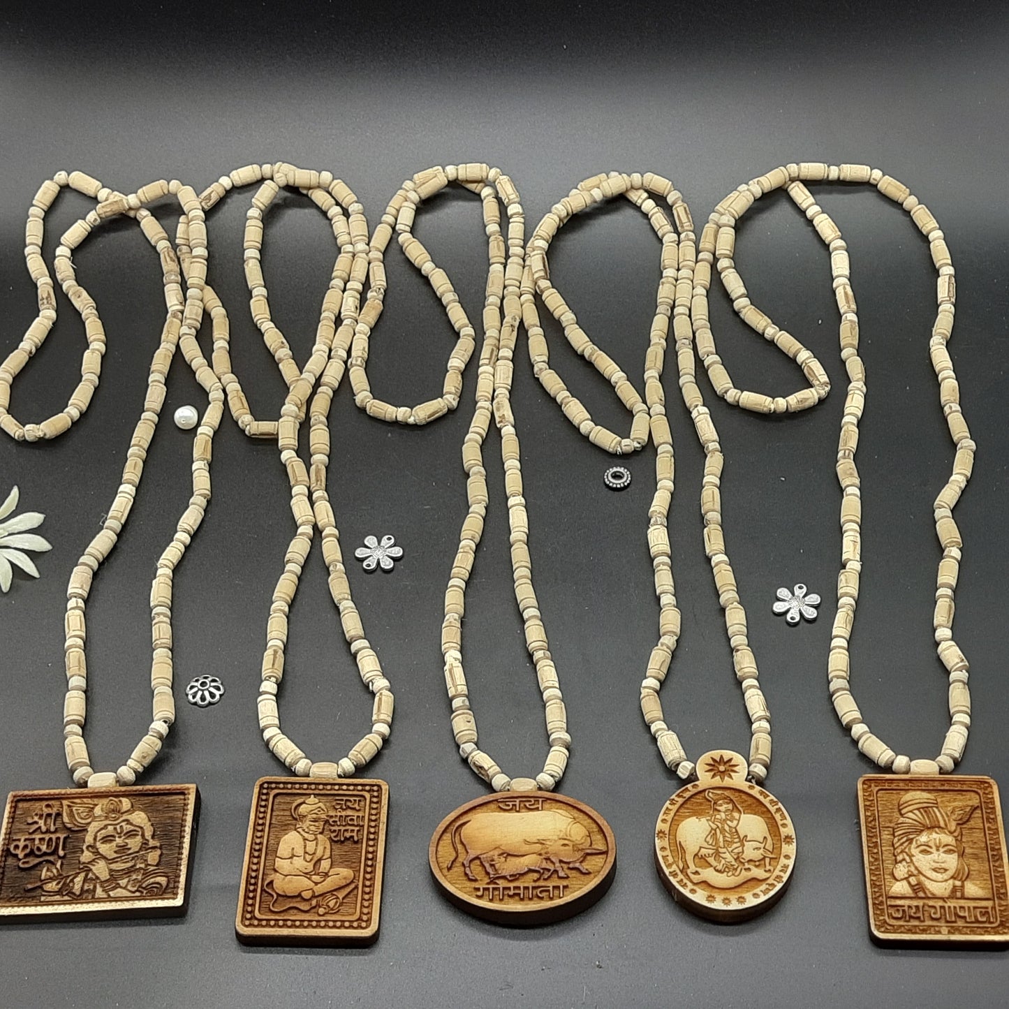 Premium Tulsi Mala with pendant