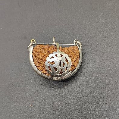 Ek Mukhi Kaju One Face Half Moon Shape Rudraksha With Silver Om Pendant 28-30mm